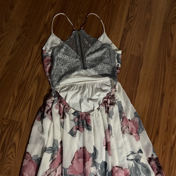 Windsor Bloom in Beauty Floral Maxi Dress Lace Open Back Bohemian Wedding Party - Picture 6 of 10